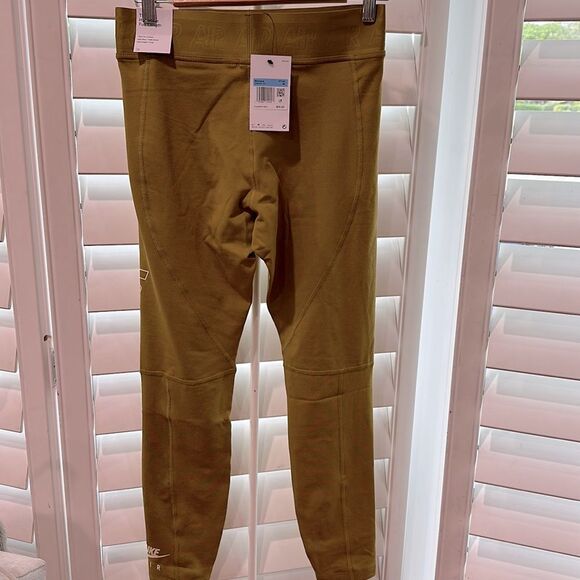 Nike Air Women's High-Waisted Graphic Leggings workout pants new - Picture 3 of 3